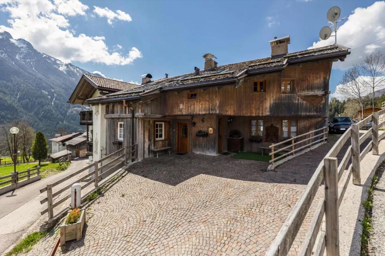 Ciasa Sommavilla Calendula Vigo di Fassa Exterior foto
